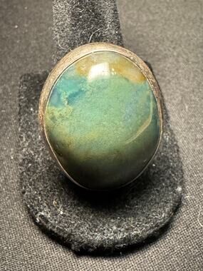 Vintage 925 Sterling Silpada Oval Green Stone Cabochon Brutalist Size 8